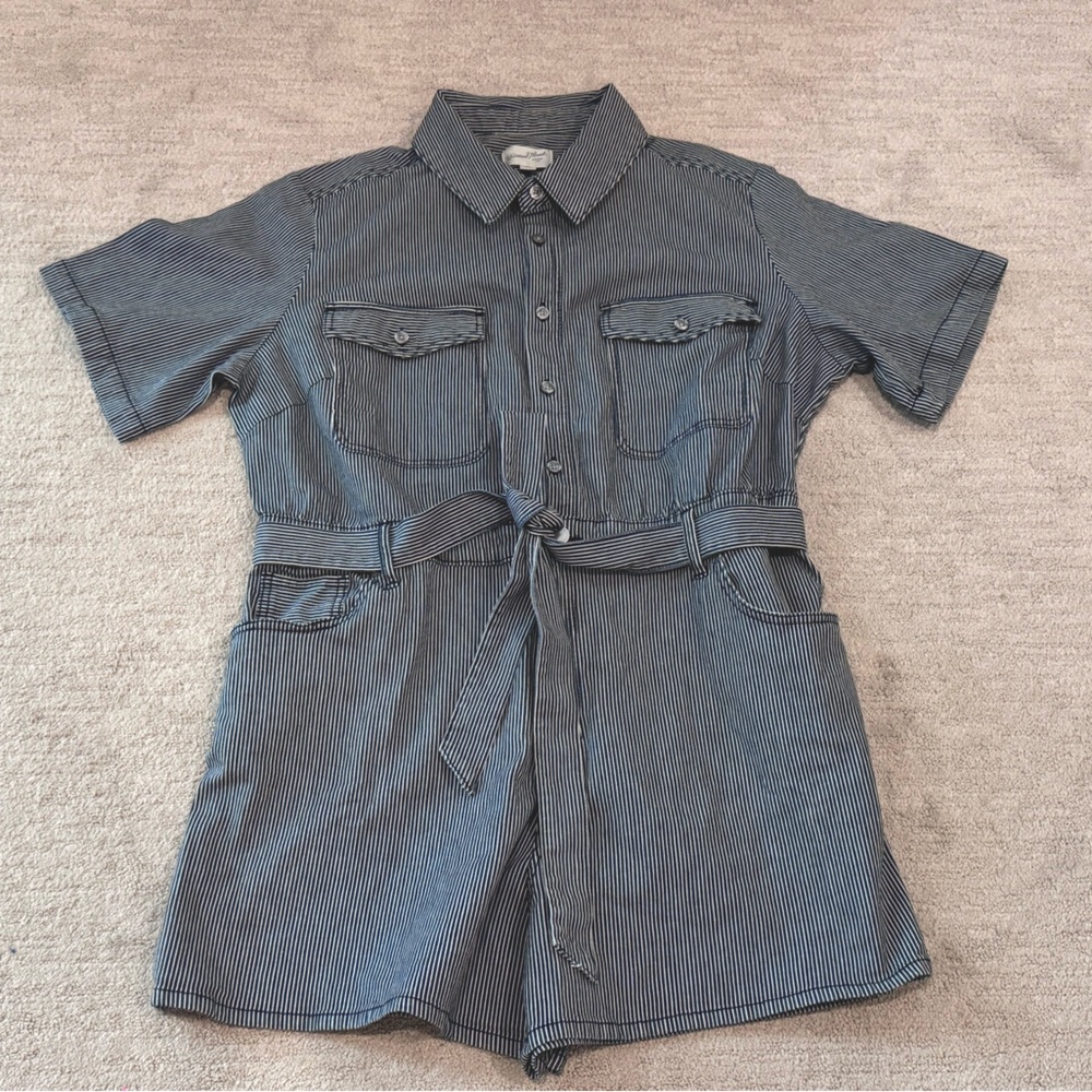 Universal Threads Women’s Short Sleeve Denim Jumpsuit